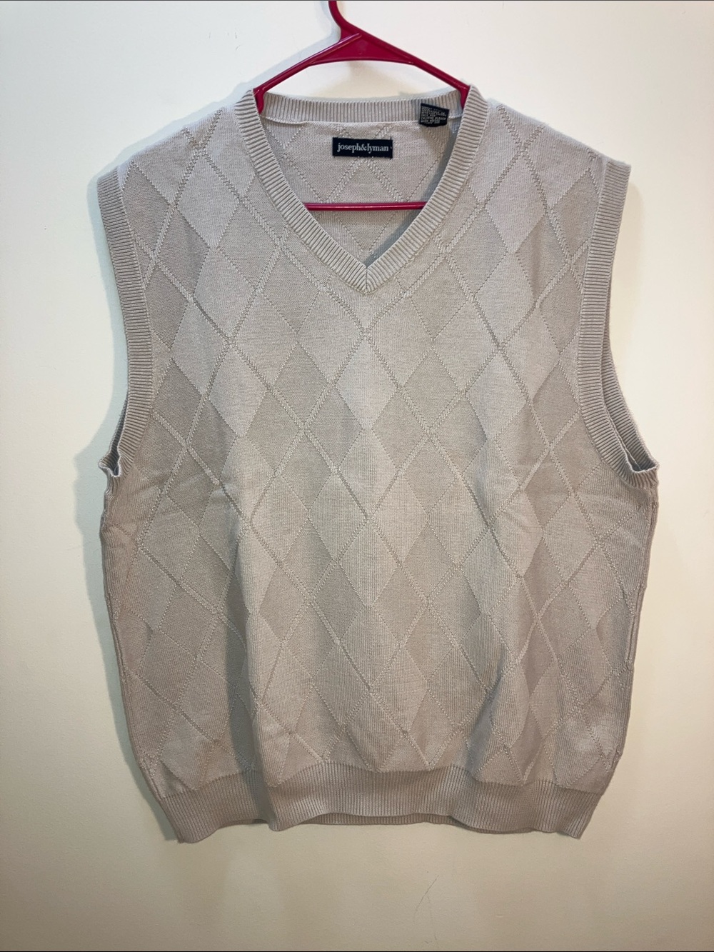 Joseph Abboud Men's Light Beige V-Neck Argyle Sweater Vest